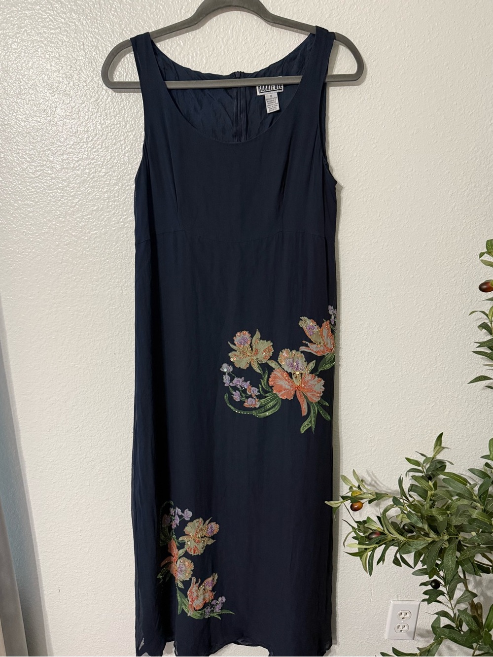 Robbie Bee 100% Silk Navy Floral Embellished Midi Dress Size 12